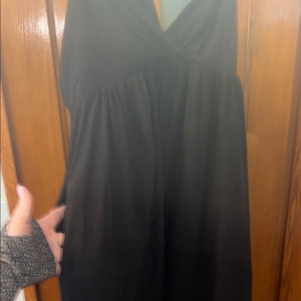 GAP Black Ruched Racerback with pockets - Picture 5 of 6